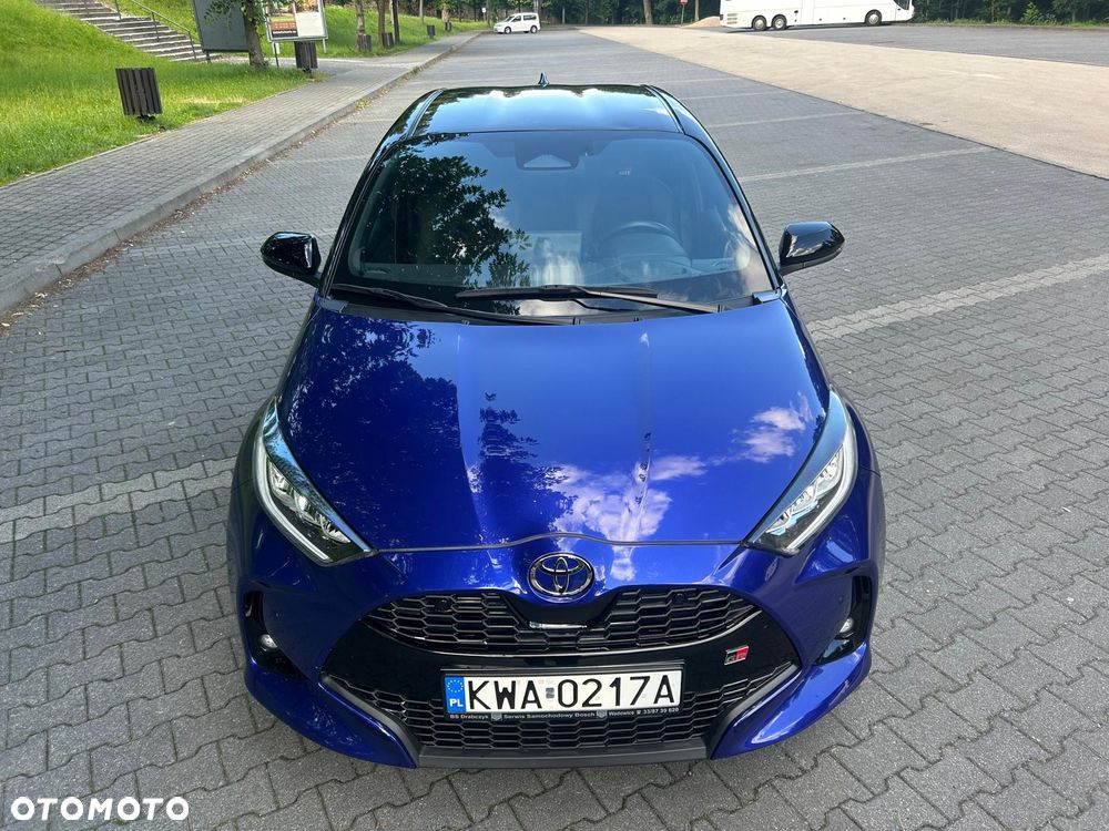 Toyota Yaris Hybrid 1.5 GR Sport - 18