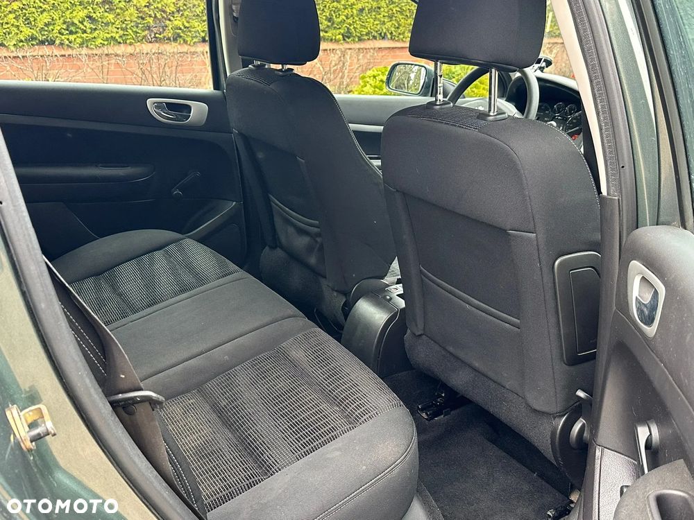 Peugeot 307 1.6 HDi - 13