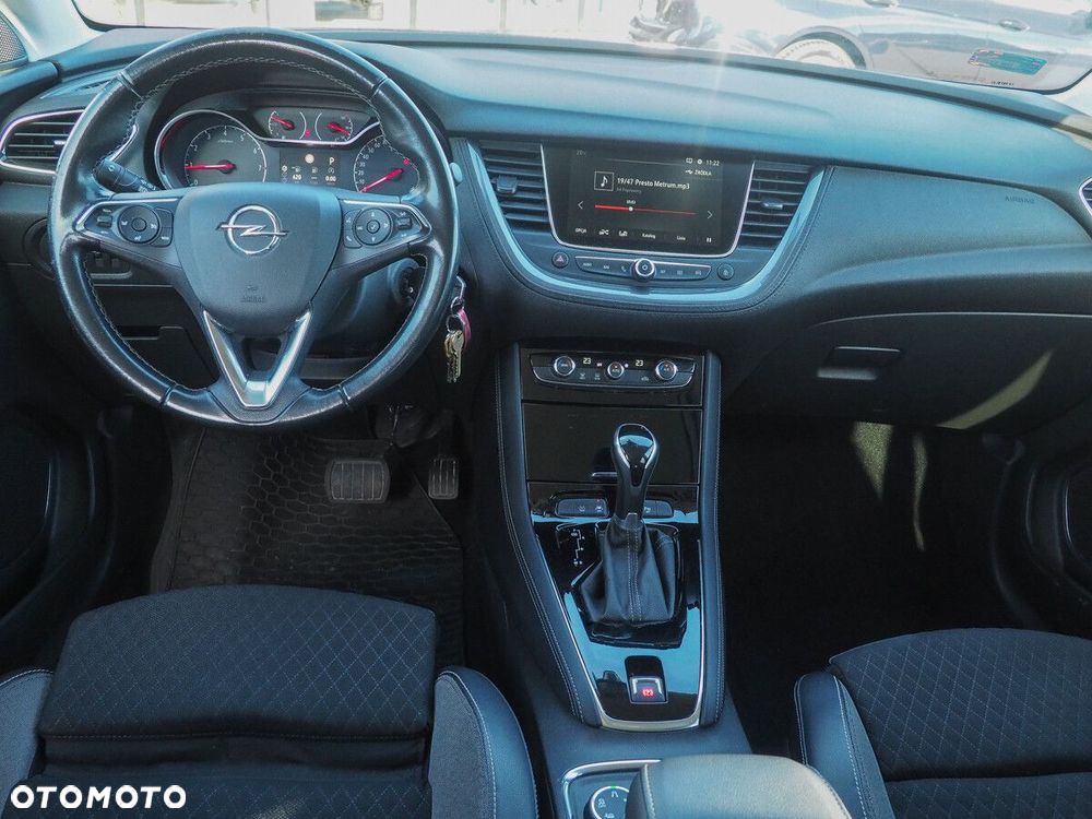 Opel Grandland X - 11