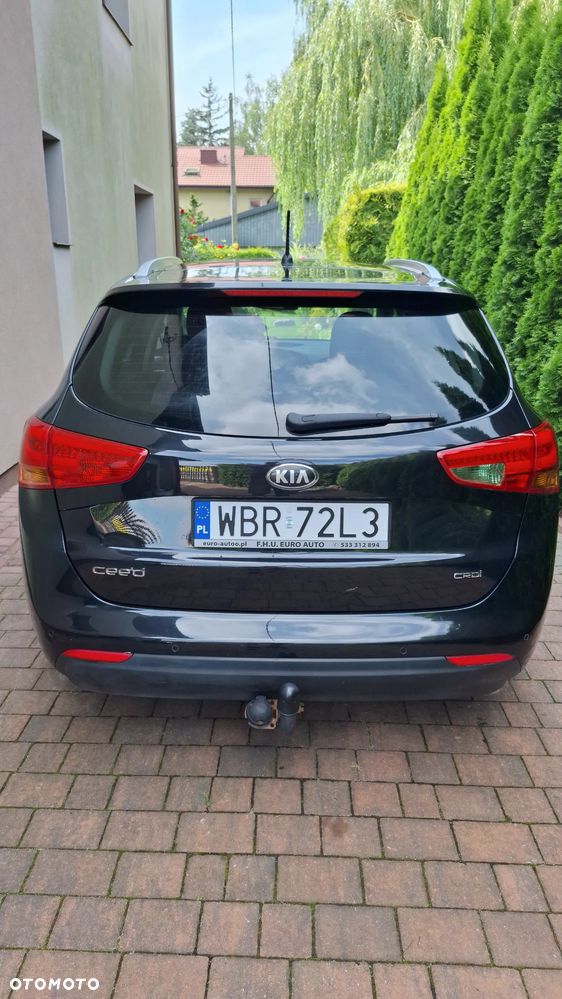Kia Ceed - 6