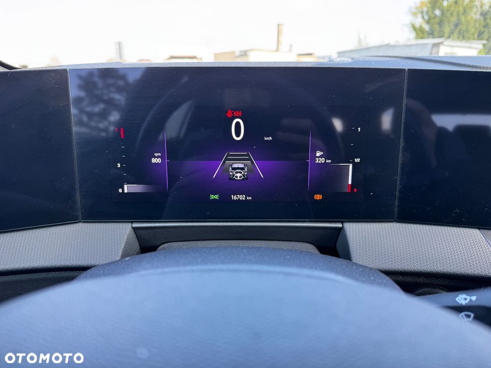 Opel Astra 1.2 T Business Elegance S&S - 20