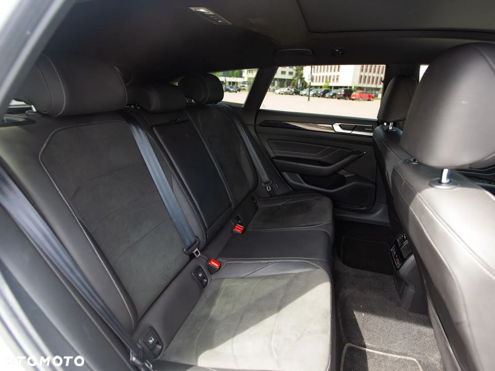 Volkswagen Arteon 2.0 TDI SCR 4Motion DSG R-Line - 19