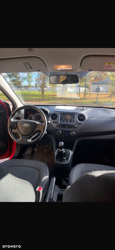 Hyundai i10 1.0 - 6