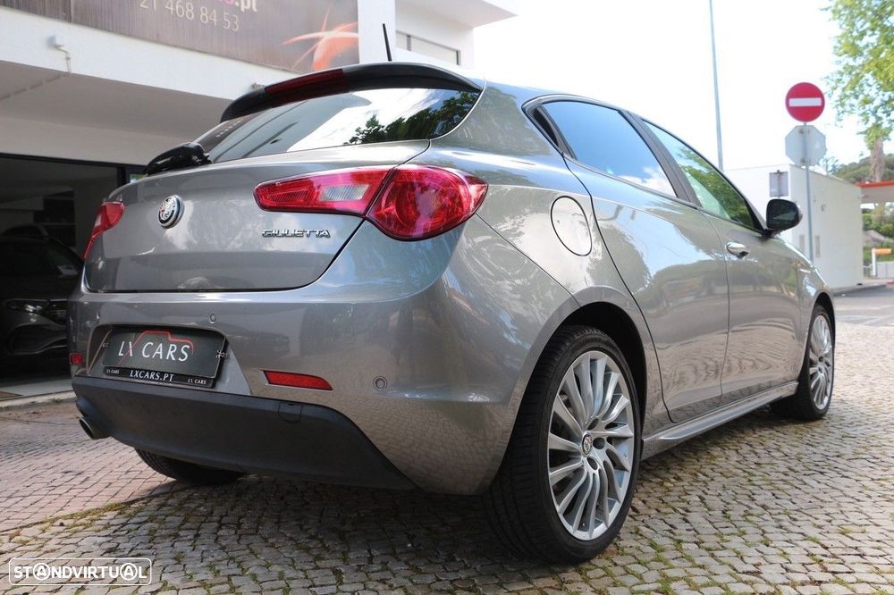 Alfa Romeo Giulietta 1.6 JTDM Super J18 TCT — fotografia 5