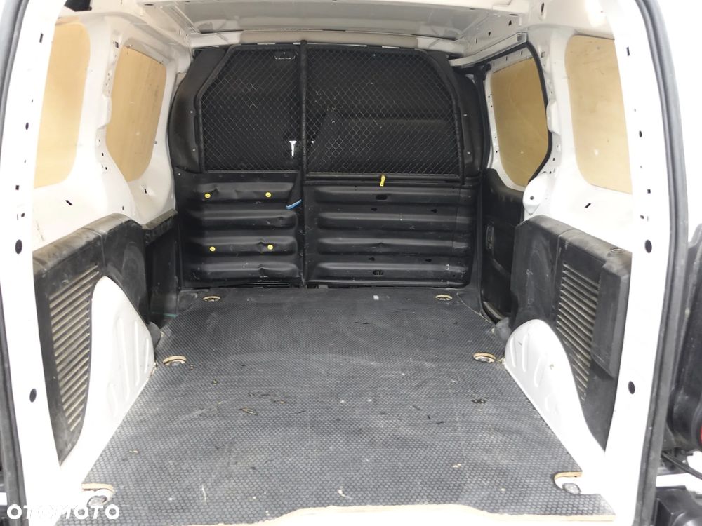 Peugeot Partner - 33