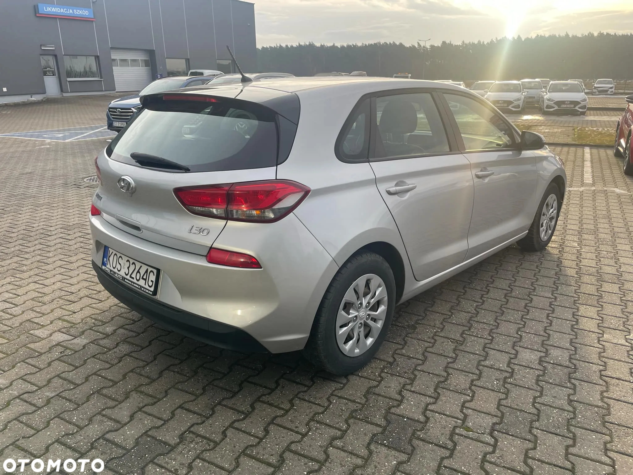 Hyundai i30 1.4 Select - 6
