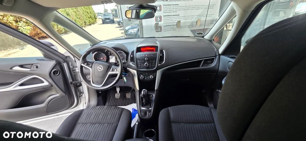 Opel Zafira Tourer 1.4 Turbo ecoFLEX Start/Stop Business Edition - 32