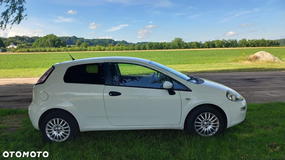 Fiat Punto 1.4 Easy S&S - 17