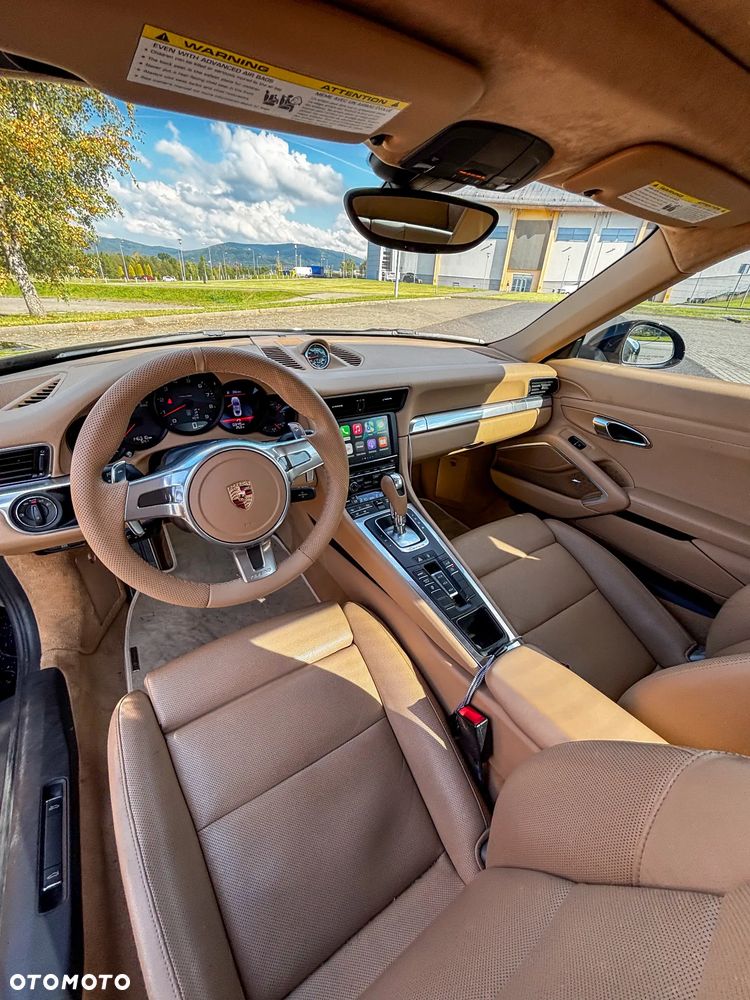 Porsche 911 Carrera PDK - 10