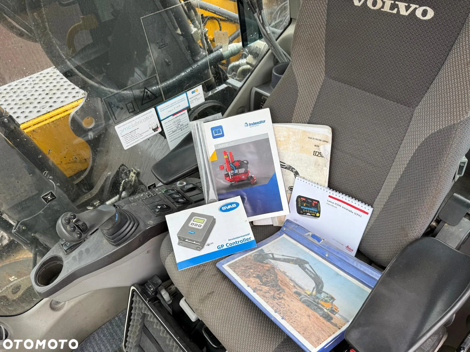 Volvo EC 250DL - 8