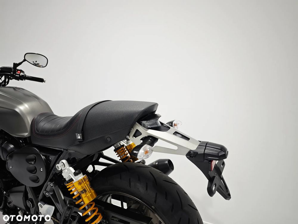 Yamaha XJR - 20
