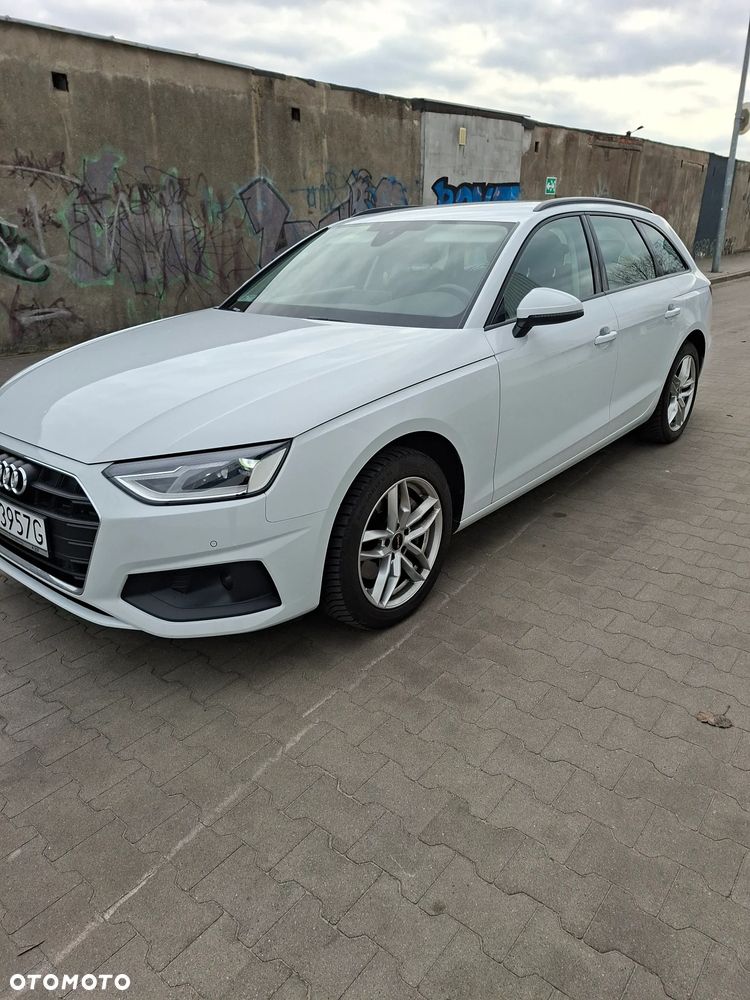 Audi A4 Avant - 1