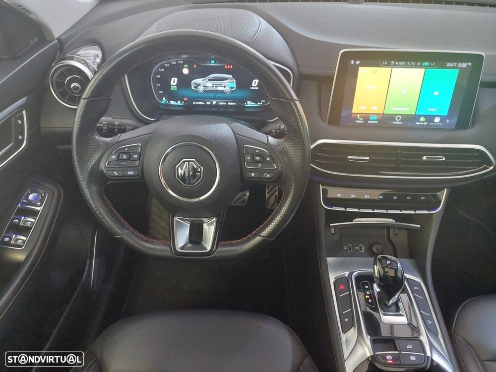 MG EHS 1.5T-GDI PHEV Luxury - 14