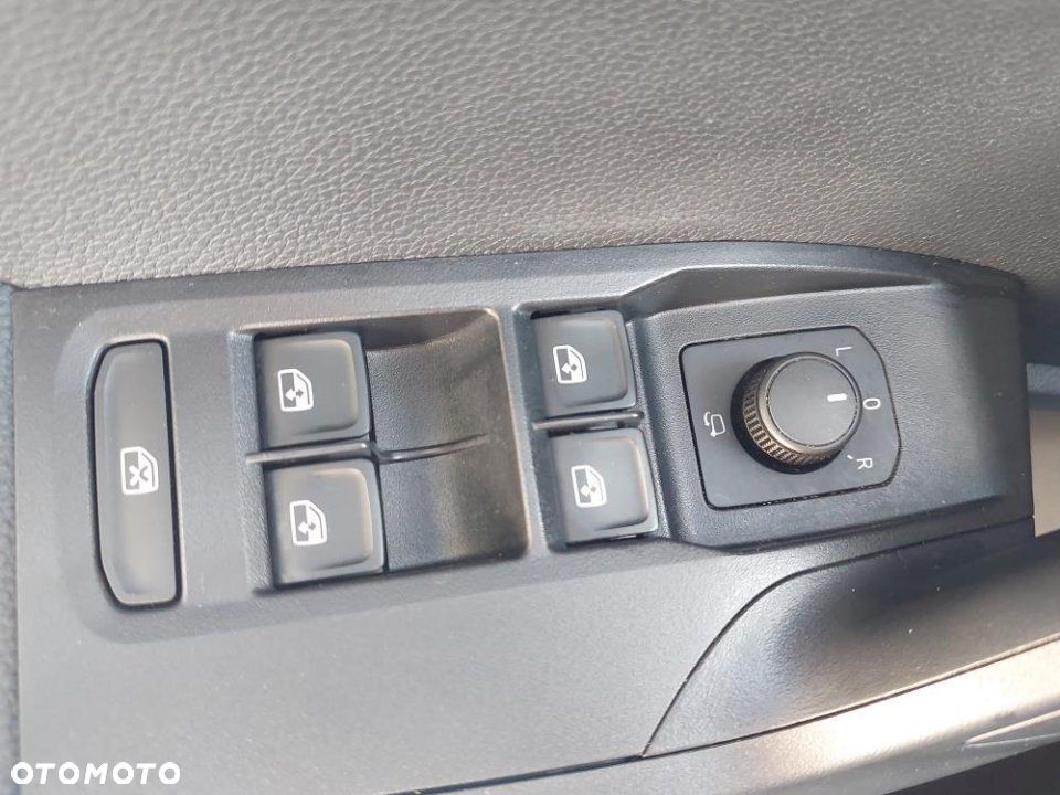 Seat Arona - 15