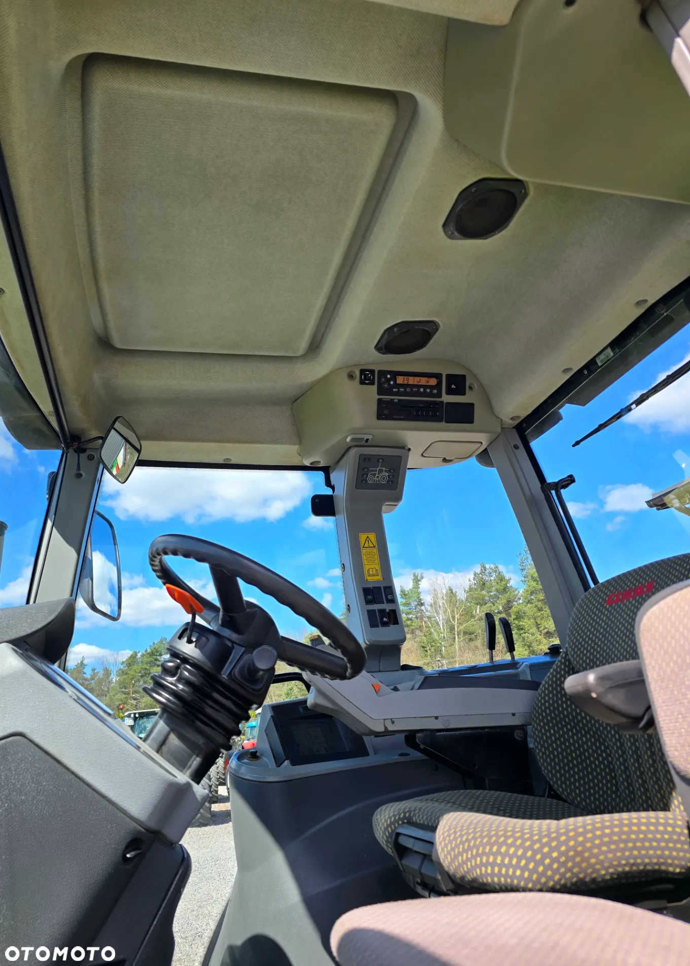 Claas Arion 640 Cebis - 10