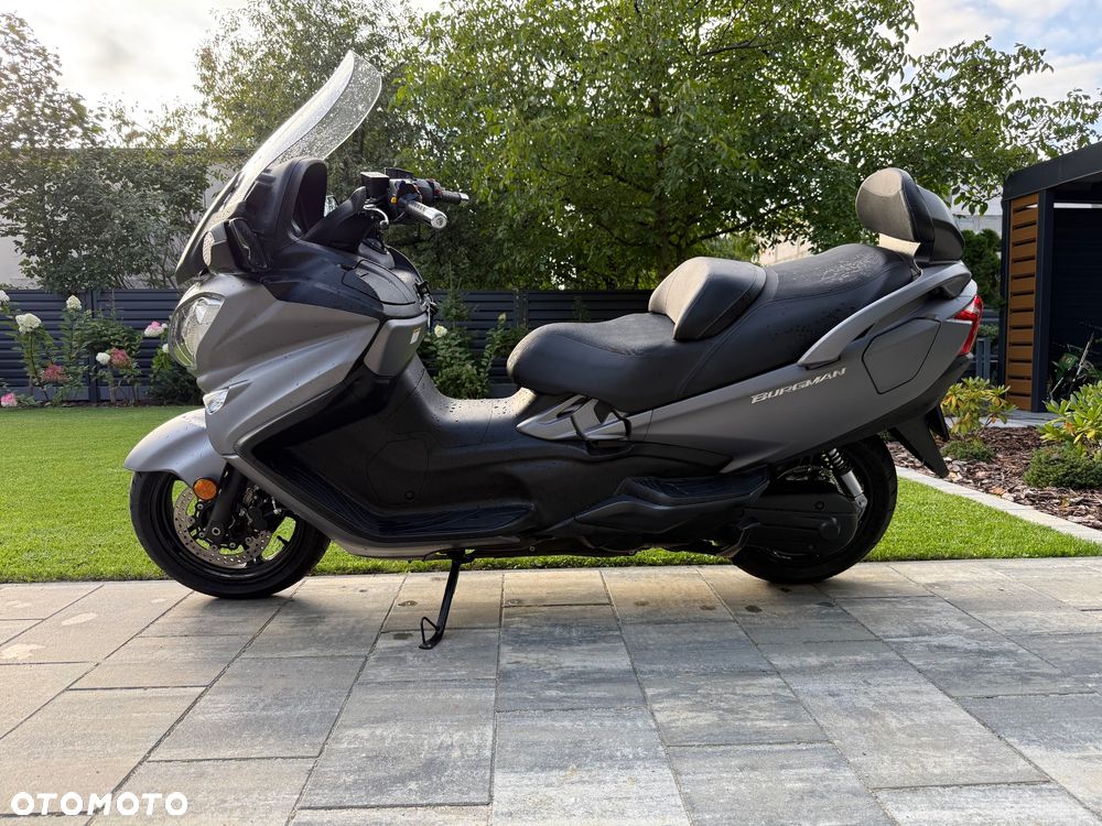 Suzuki Burgman - 1