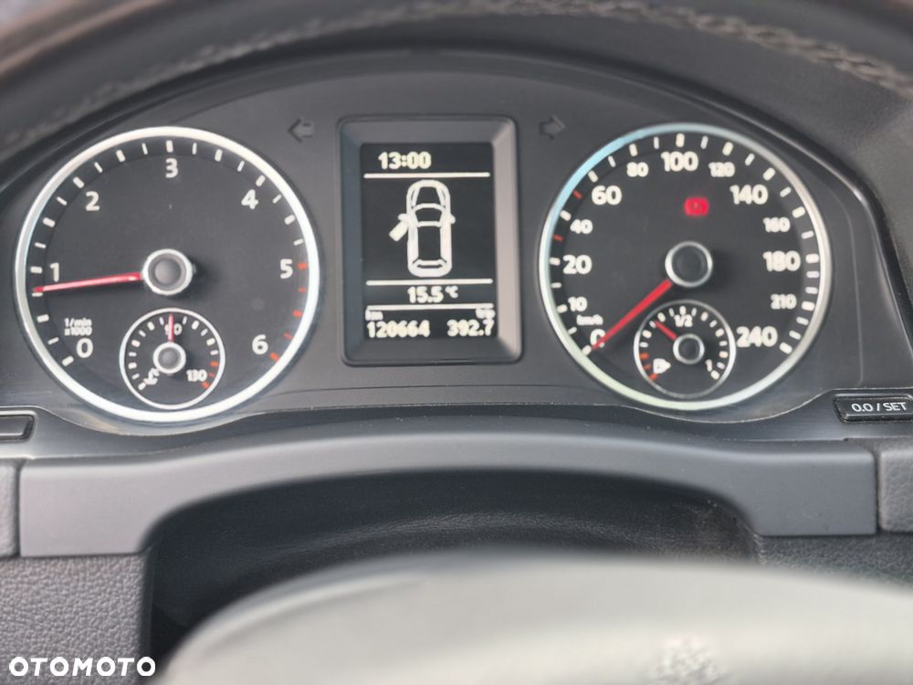 Volkswagen Tiguan - 12
