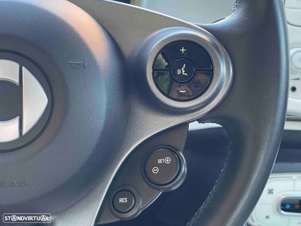 Smart ForTwo Coupé 1.0 Passion 71 - 35