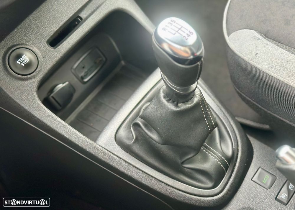 Renault Captur 1.3 TCe Exclusive - 15