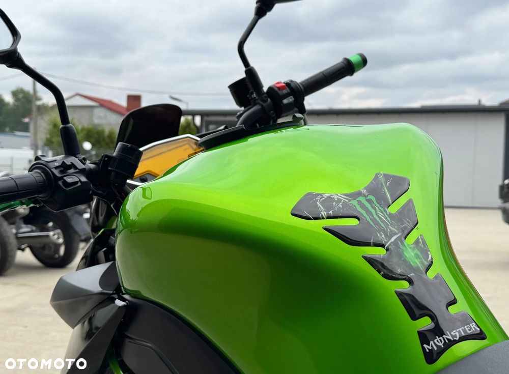 Kawasaki Z - 6