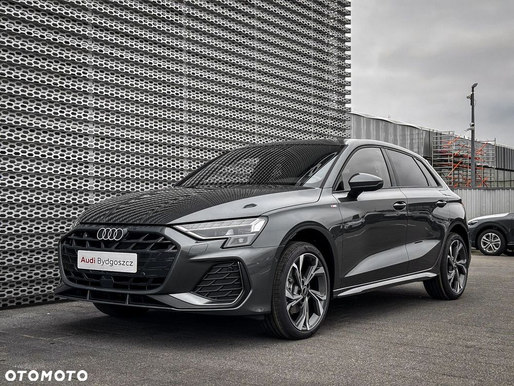 Audi A3 Sportback - 2