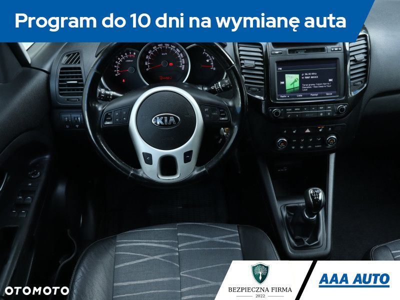 Kia Venga - 9