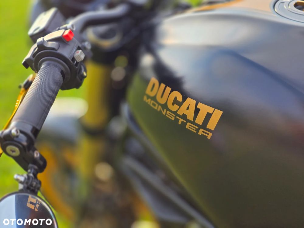 Ducati Monster - 8