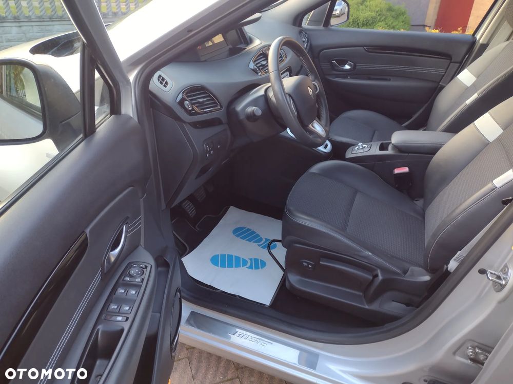 Renault Scenic 1.4 16V TCE Bose Edition - 6