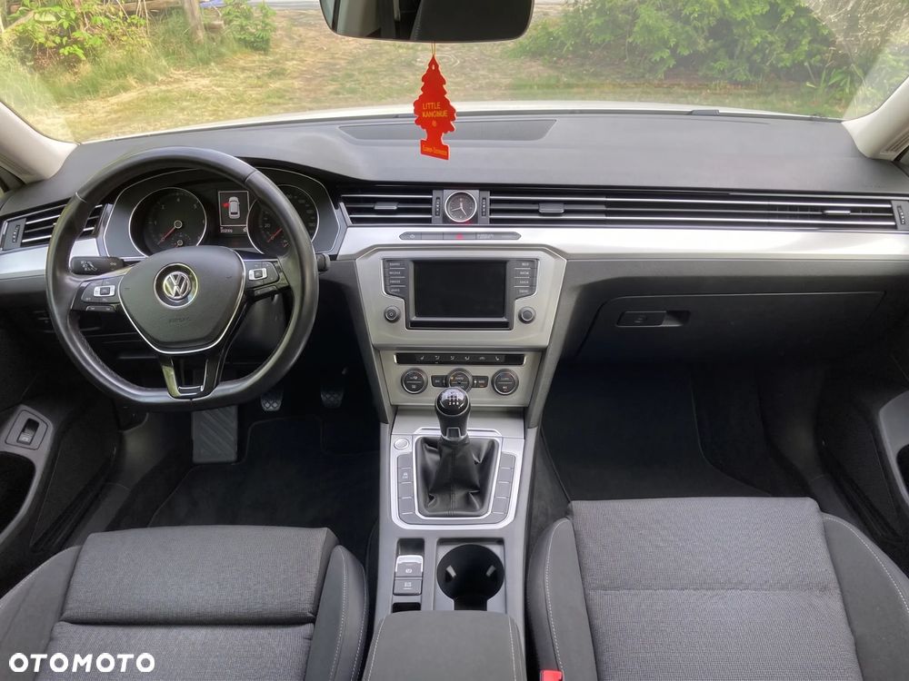 Volkswagen Passat 2.0 TDI BMT Comfortline - 5