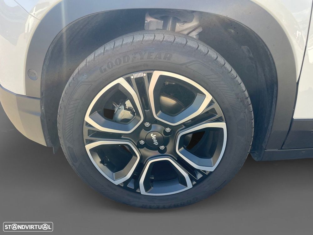 Jeep Avenger 1.2 GSE T3 Summit - 14