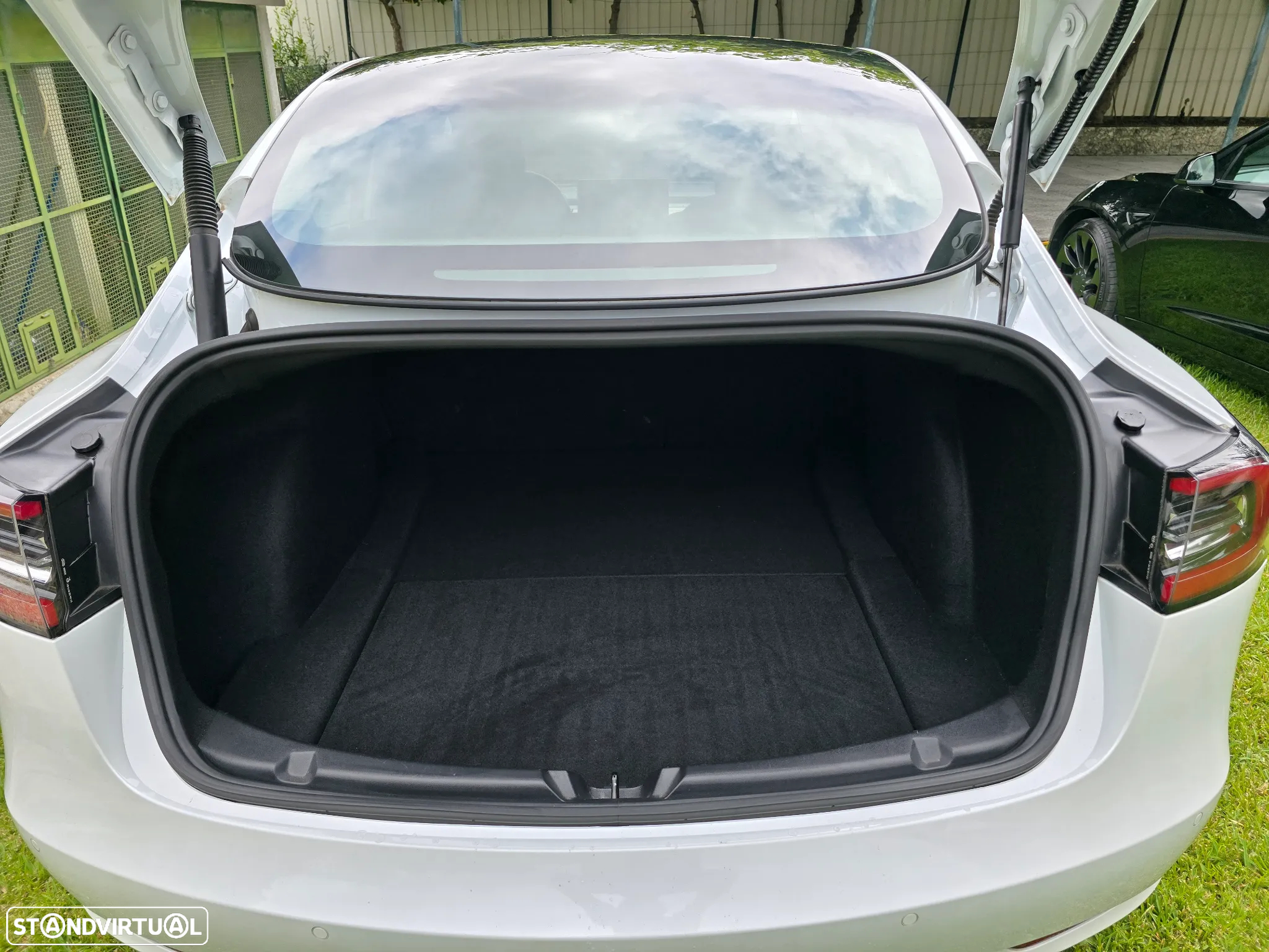 Tesla Model 3 Standard Range Plus RWD - 9