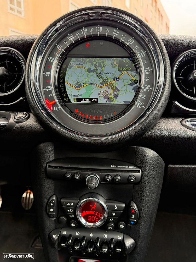 MINI 3 Portas John Cooper Works - 9