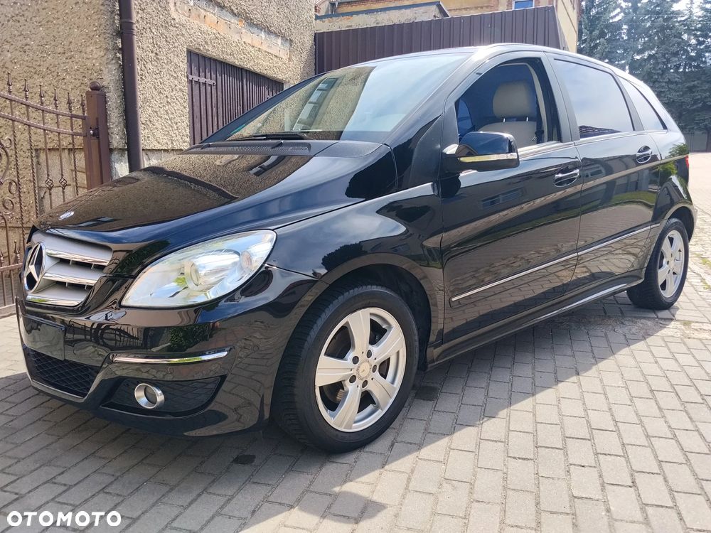 Mercedes-Benz Klasa B 200 Special Edition - 3