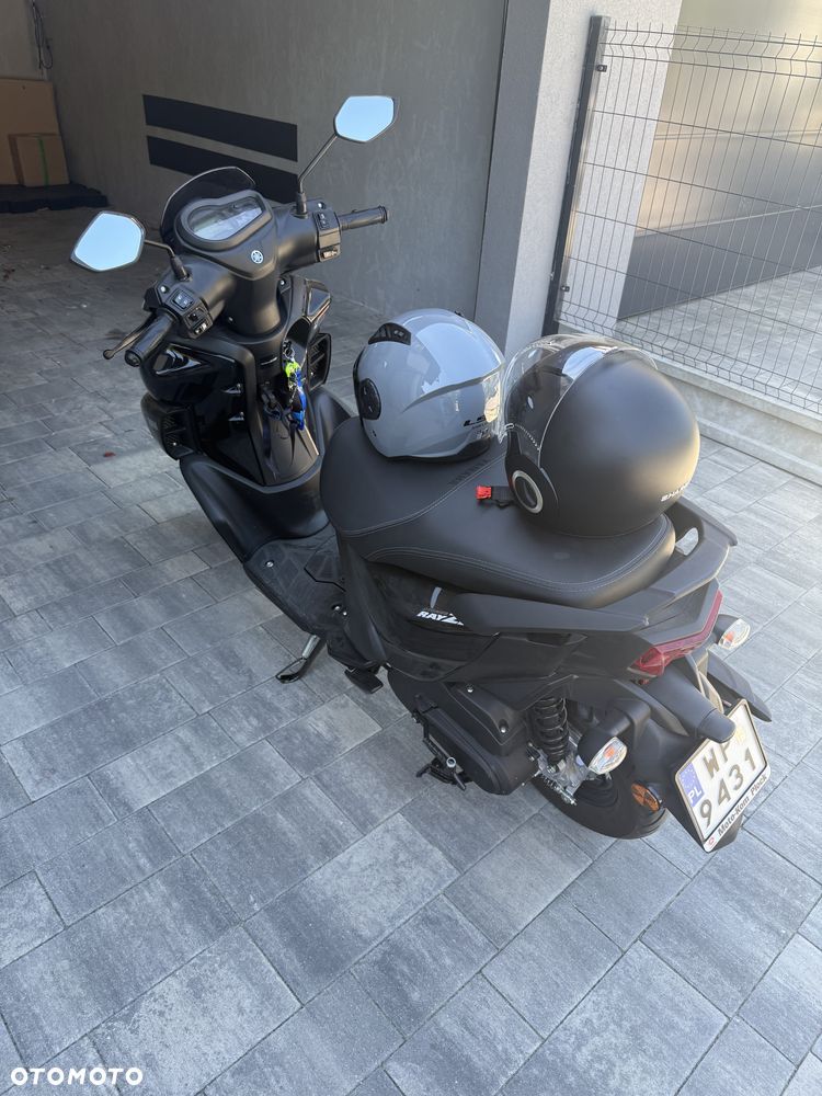 Yamaha ZR - 8