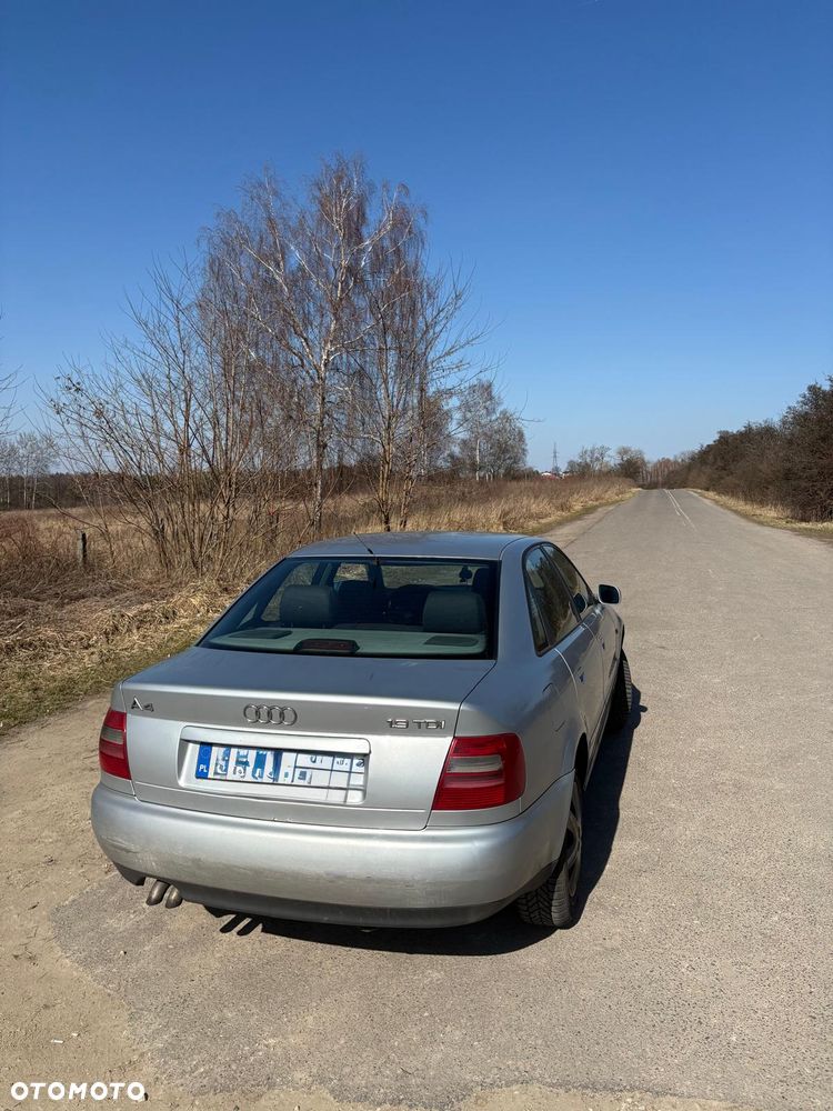 Audi A4 Limousine 1.9 TDI - 12