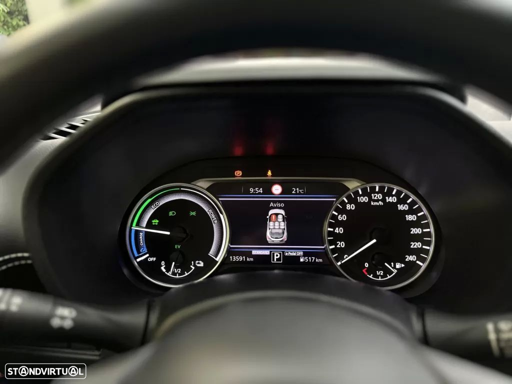 Nissan Juke 1.6 Hybrid N-Connecta - 24