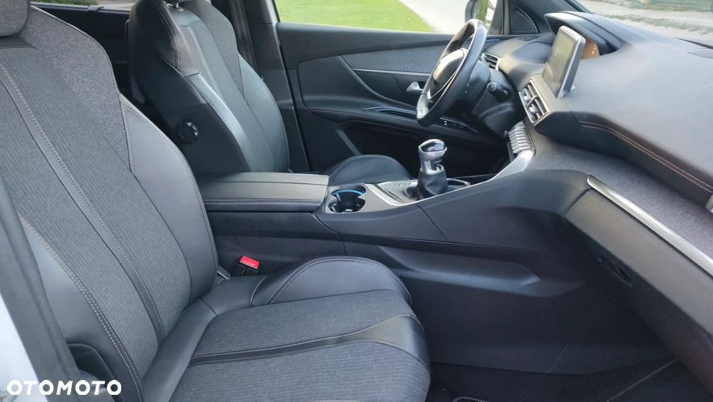 Peugeot 5008 2.0 HDi Business Line 7os - 10