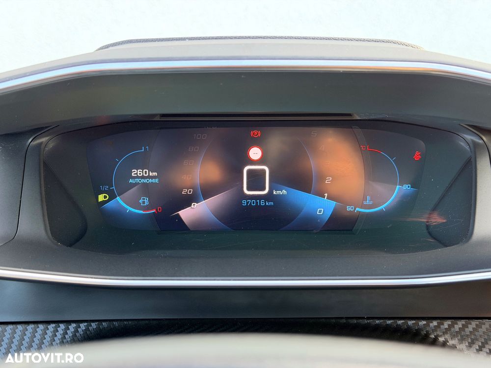 Peugeot 2008 PureTech 100 Stop&Start Allure Pack - 33