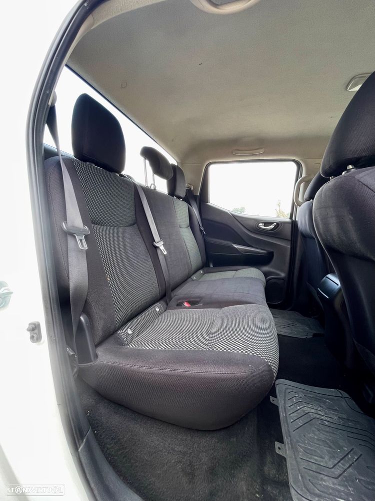 Nissan Navara 2.3 dCi CD 4WD N-Connecta - 20