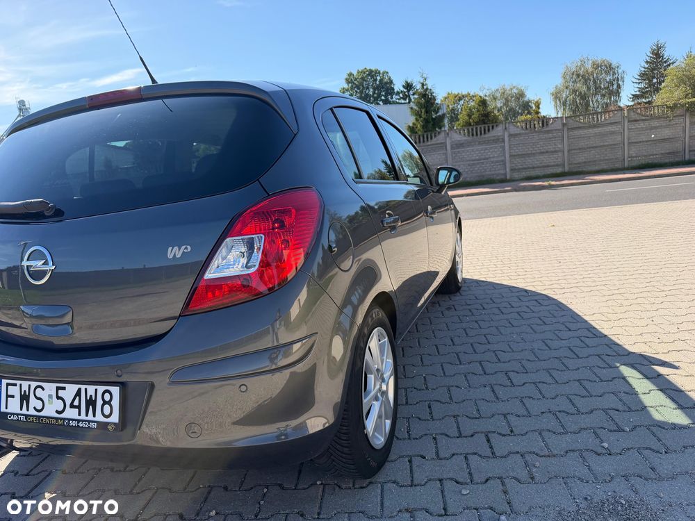 Opel Corsa 1.4 16V 150 Jahre - 23