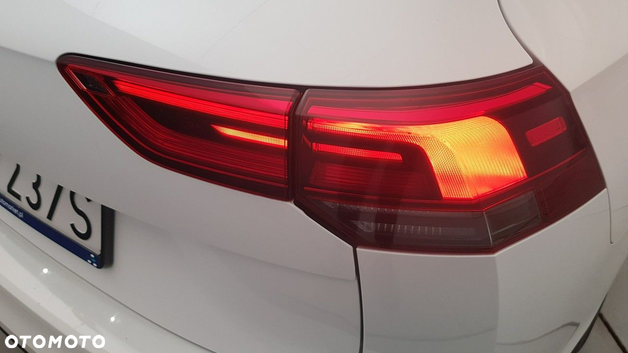 Volkswagen Golf - 16