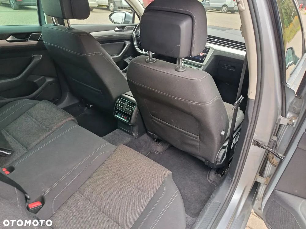 Volkswagen Passat Variant 1.6 TDI (BlueMotion Technology) Comfortline - 7