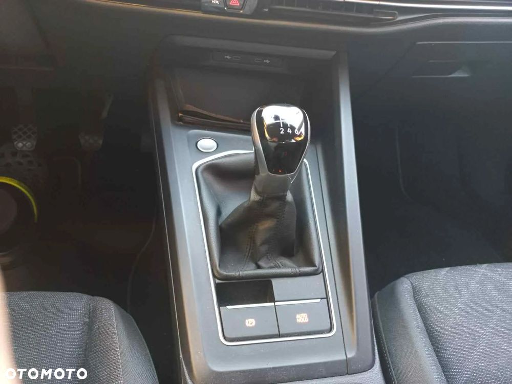 Volkswagen Golf VIII 1.5 TSI EVO Life - 7