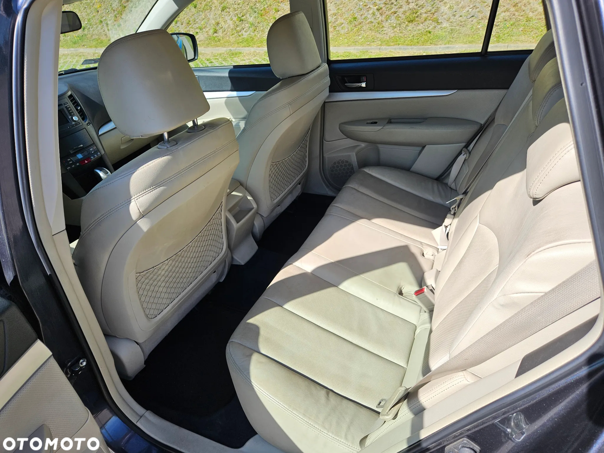 Subaru Outback Legacy 2.0 D Comfort SPO AT - 16
