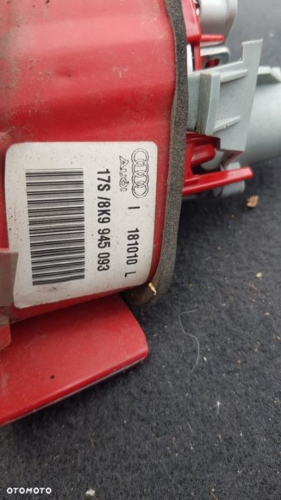 LAMPA W KLAPE LEWA PRAWA AUDI A4 B8 KOMBI AVANT EUROPA 8K9945093 - 3