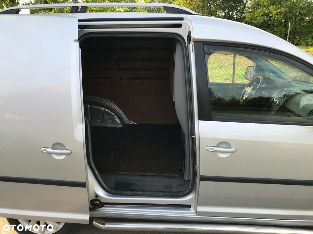 Volkswagen Caddy - 14