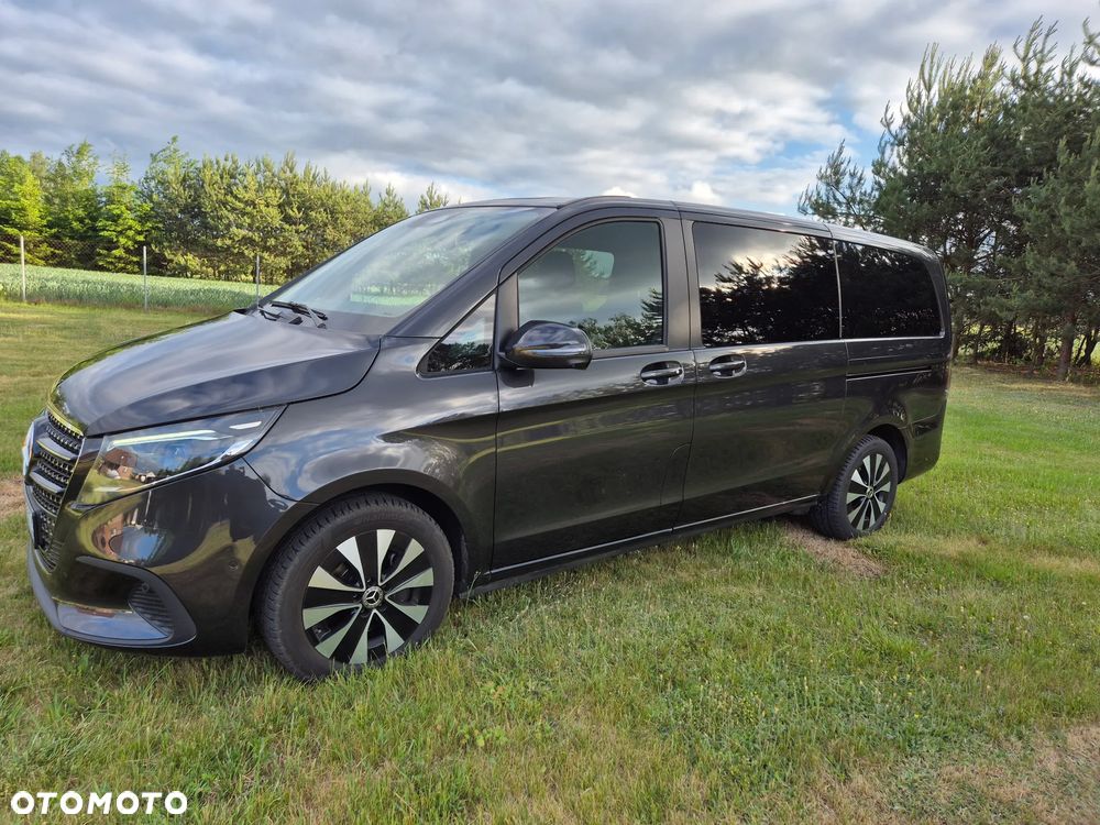Mercedes-Benz Klasa V 300 d lang 4Matic 9G-TRONIC Exclusive - 2