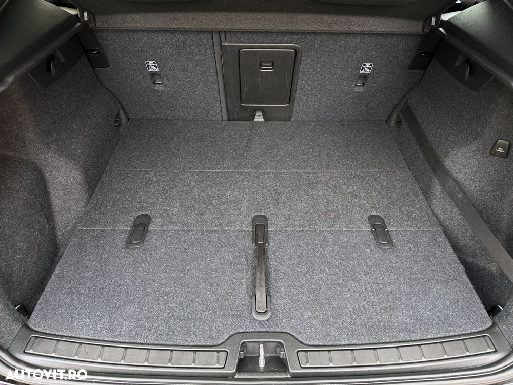 Volvo XC 40 D3 Momentum - 26