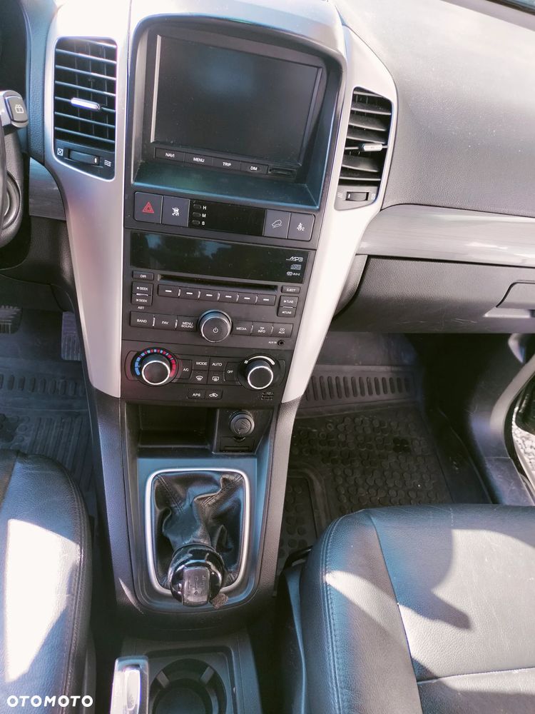 Chevrolet Captiva 2.0 d LT base - 10