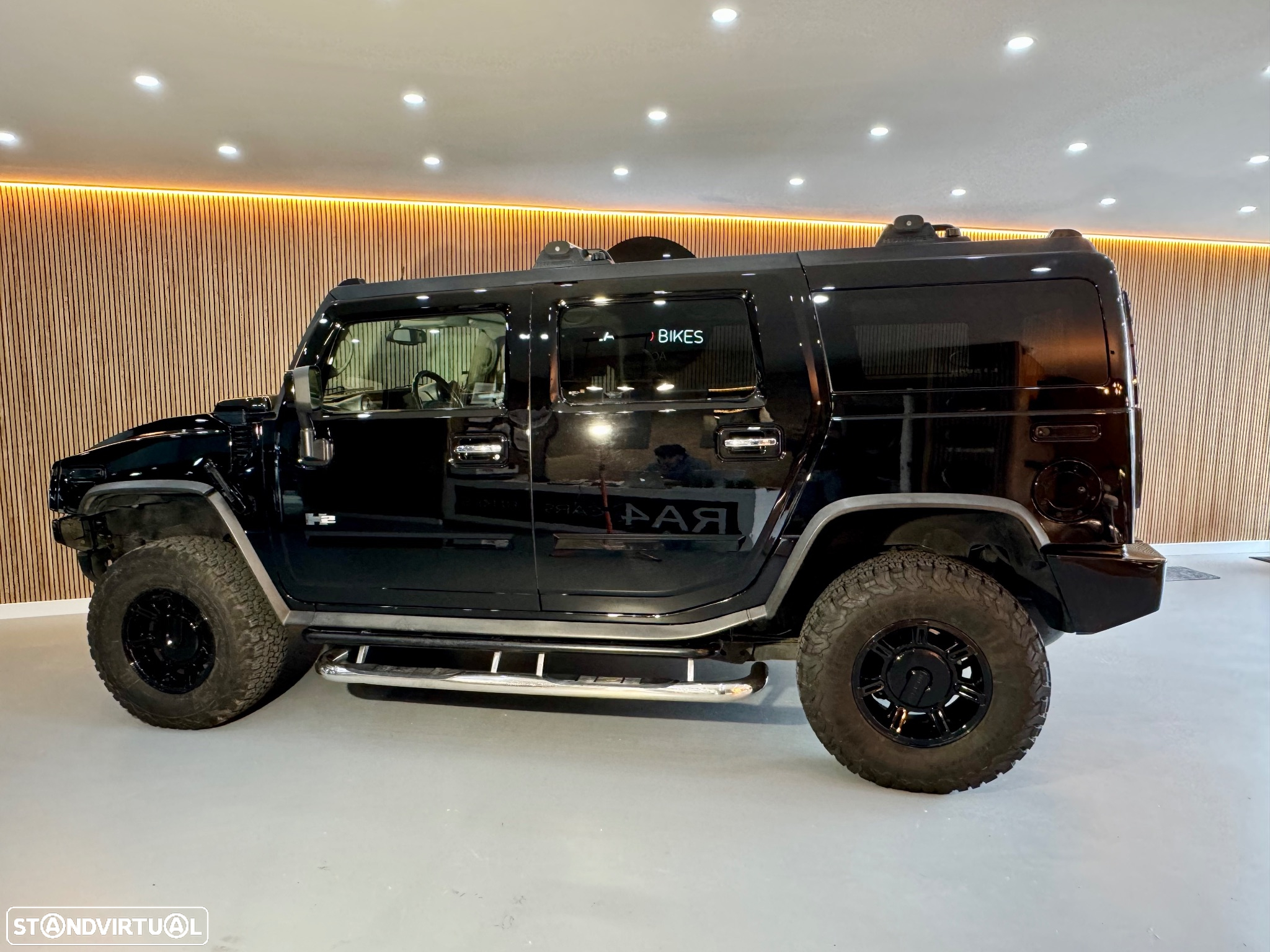 Hummer H2 6.0 Luxury - 23
